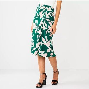 NWT Nine West Side Ruched Midi Skirt - Green Script - Medium
